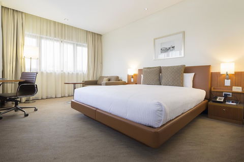 Novotel Canberra - C Tourism 24