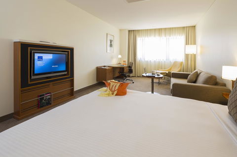 Novotel Canberra - C Tourism 23