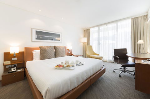 Novotel Canberra - C Tourism 7