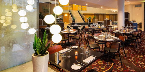 Crowne Plaza Canberra, An IHG Hotel - C Tourism 3