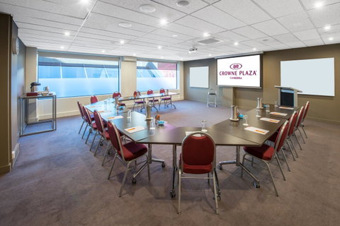 Crowne Plaza Canberra, An IHG Hotel - C Tourism 8