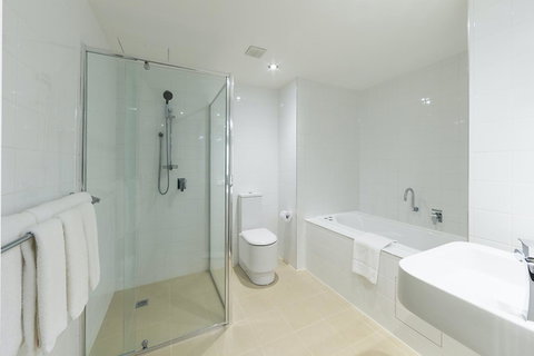 Crowne Plaza Canberra, An IHG Hotel - C Tourism 27