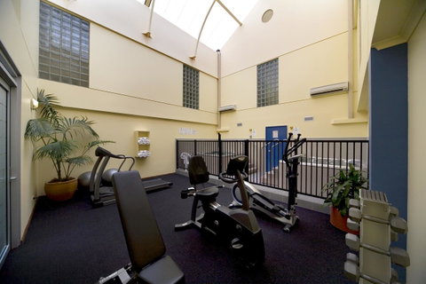 Madison Capital Executive Apartments - C Tourism 6
