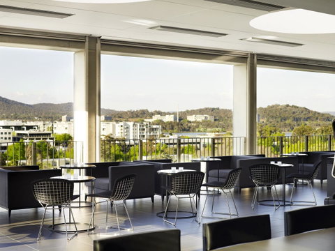 Burbury Hotel - C Tourism 9