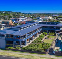 Lennox Holiday Apartments - C Tourism
