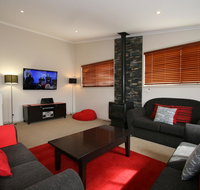 Boronia 5/30 Nettin Circuit - C Tourism