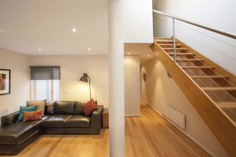 Boutique Stays - Roxys Place, Prahran House - C Tourism 2