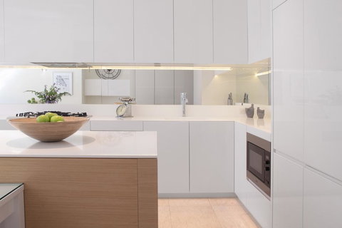 Boutique Stays - The Residence, Brighton Luxury Apartment - C Tourism 3