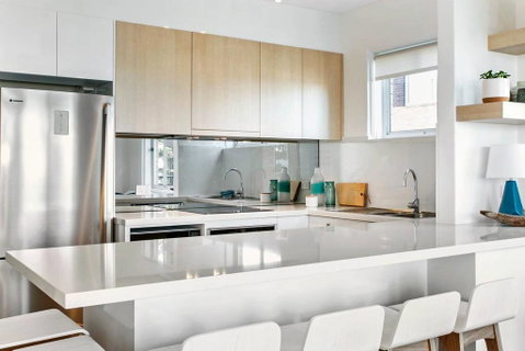 Breath-taking Ocean Front Apartment - C Tourism 2