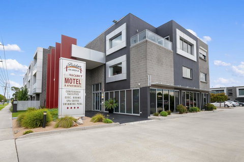 Bridges On Argyle - C Tourism 0