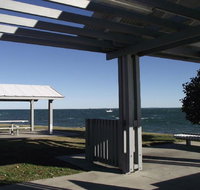 Bring the family dog and the boat to Welsby Pde Bongaree - C Tourism