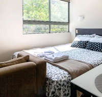 Brisbane City Resort Style Studio Waterfront Apartment - WINTER SPECIAL - C Tourism