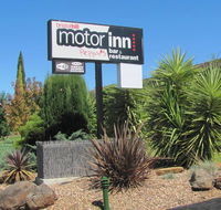 Bristol Hill Motor Inn  Peppa's Licensed Restaurant - C Tourism