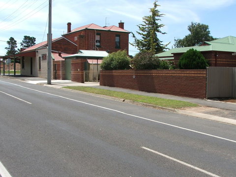 Bristol House Accommodation - C Tourism 0