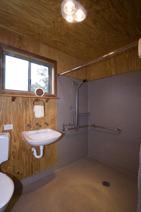 Brodribb River Rainforest Cabins - Cabin 3 - C Tourism 3