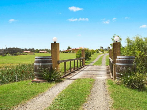 Broken View Estate - C Tourism 2