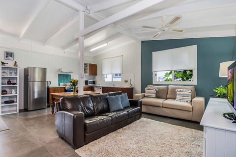 Brooklet Cottage - C Tourism 3