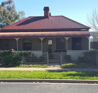 Browncoat Cottage Mudgee - C Tourism