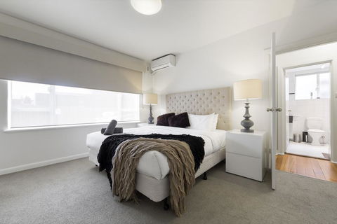 Brunswick Vibe - StayCentral - C Tourism 0