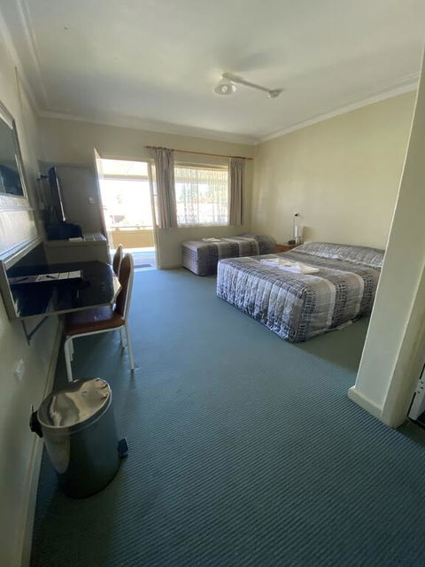 Bucketts Way Motel Gloucester - C Tourism 1