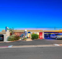 Bundaberg Coral Villa Motor Inn - C Tourism