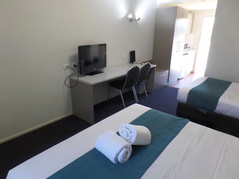 Burke & Wills Mt Isa - C Tourism 1