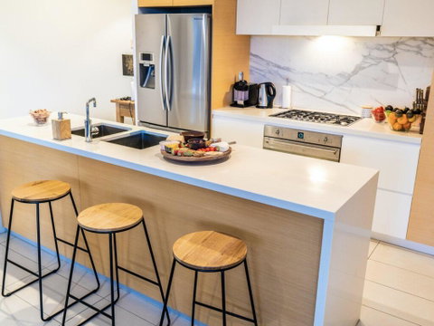 Burleigh Beach 2 Bedroom Apartment - C Tourism 3