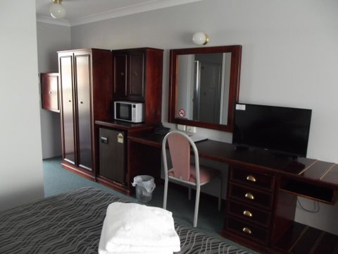 Bushman's Motor Inn - C Tourism 3