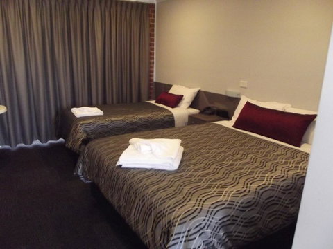 Bushman's Motor Inn - C Tourism 2