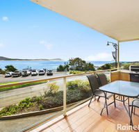 By The Sea - Cumbernauld 1 - 1/12 Terrigal Esp Terrigal - C Tourism