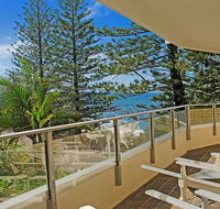 By The Sea Unit 4 13 Esplanade Kings Beach - C Tourism