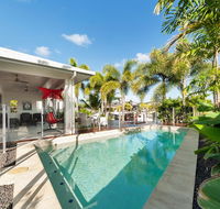 Cairns beaches home Trinity Park - C Tourism