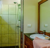 Cairns Homestead A Peaceful Getaway - C Tourism