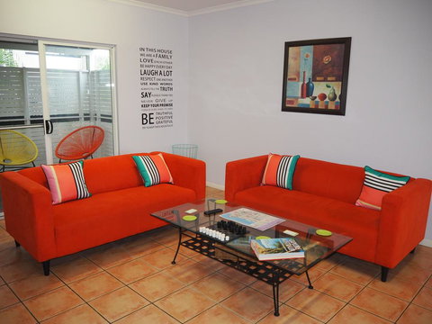 Cairns Sharehouse Apartment - C Tourism 3