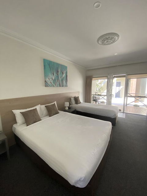 Campaspe Lodge - C Tourism 2