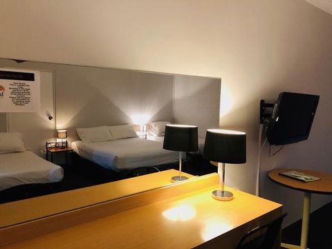 Campbelltown Colonial Motor Inn - C Tourism 1