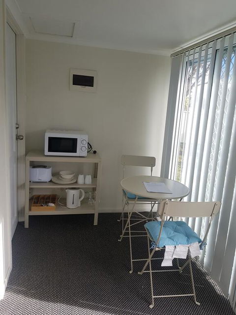 Canberra Ave Villas - C Tourism 1