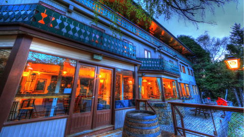 Candlelight Lodge - C Tourism 0