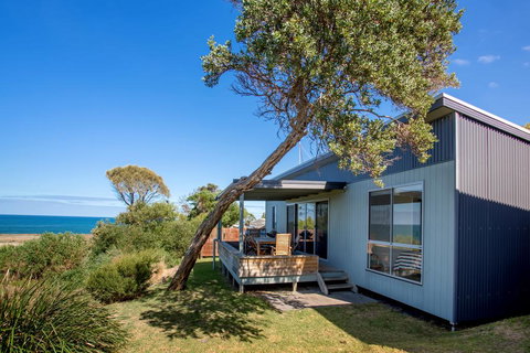 Cape Paterson Holiday Park - C Tourism 0