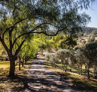 Capers Guesthouse Barn and Cottage - C Tourism