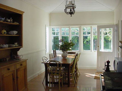 Captain Lock's Cottage - C Tourism 2
