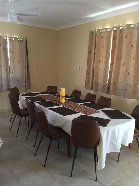 Caretakers Cottage Budget Accommodation - C Tourism 1