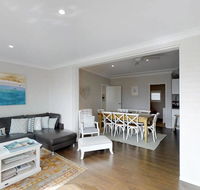 Casa Sorella - beachfront family home - C Tourism