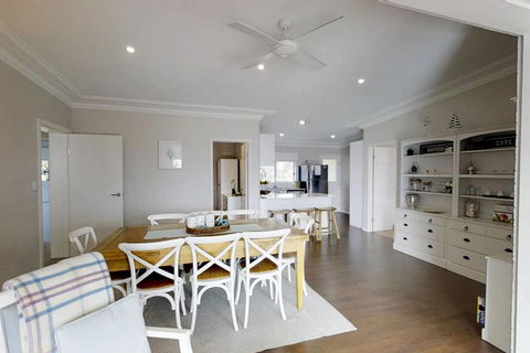 Casa Sorella - Beachfront Family Home - C Tourism 2