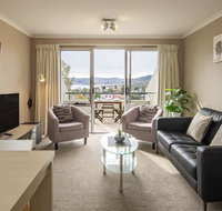 Cascades 18/3 Kurrajong Street - C Tourism