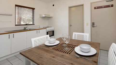 Cascades 7- Centrally Located With Beautiful Views - C Tourism 3