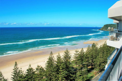 Cashelmara Beachfront Apartments - C Tourism 3
