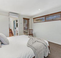CASTWOOD VILLA No. 1 - C Tourism