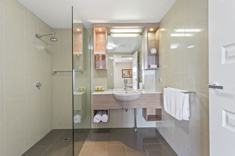 CBD Executive Apartments - C Tourism 0