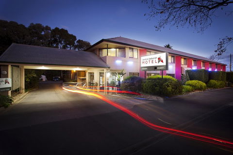 Central Deborah Motel - C Tourism 0